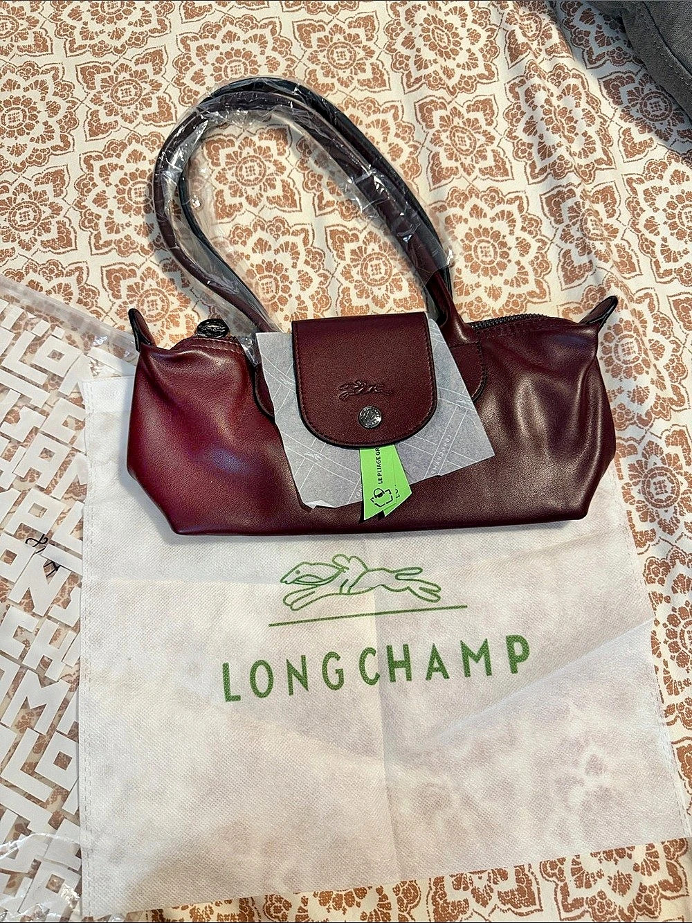 Longchamp Le Pliage Green Shoulder Bag in Burgundy NWT